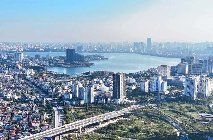 Vietnam's credit-to-GDP ratio at 145%, tripling 'BB' peers' median of 52%