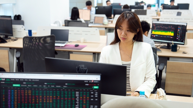 Vietnam Q1 incomes rise 8.5% y/y as labor market stays stable: statistics office