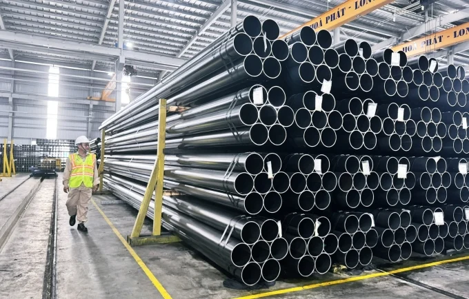 Steel giant Hoa Phat inaugurates $76 mln steel pipe plant in southern Vietnam
