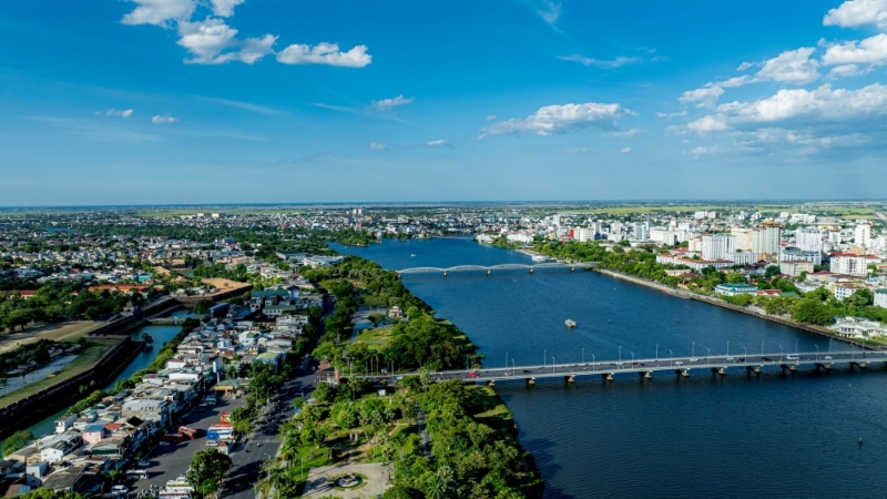 Hue expands development space and establishes dynamic economic corridors