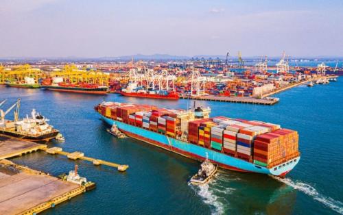 Vietnam’s trade turnover hits $445bln in 5M