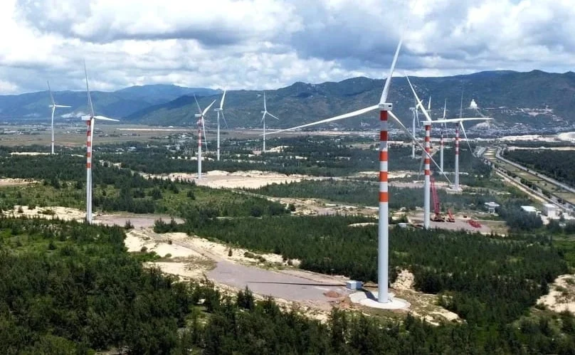 Singapore-backed giant to break ground on $216 mln wind farm project in central Vietnam