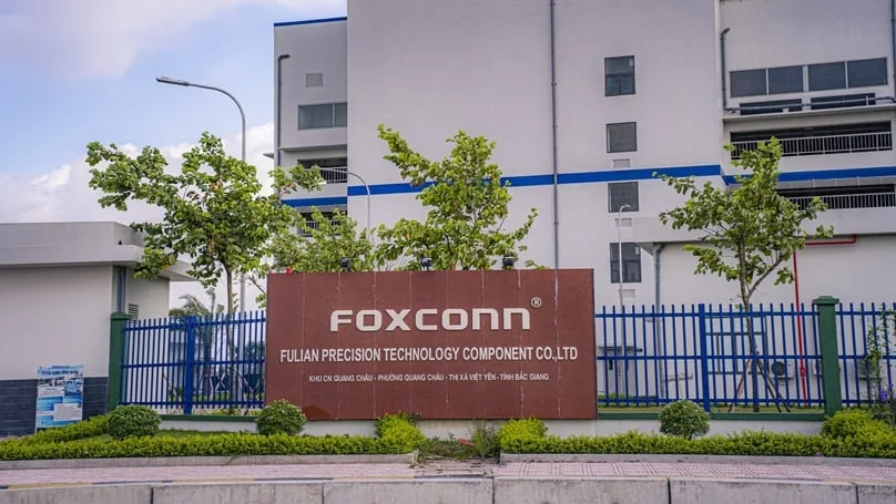 Foxconn, Brookfield partner on 1 GW renewable energy buildout in Vietnam