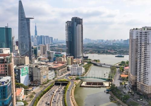 PM asks HCM City to accelerate major infrastructure projects