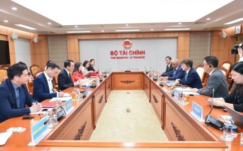 ADB plans $4.6bln financing package for Vietnam through 2029