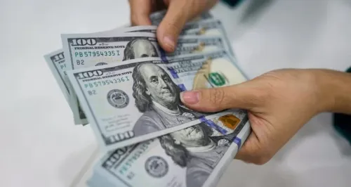 Vietnam's foreign exchange reserves near $87.6 bln, central bank proposes reforms