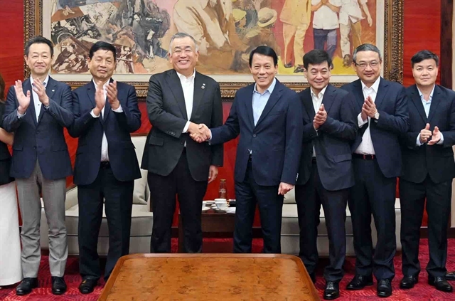 Minister invites Japanese logistics firm to develop transport infrastructure at Gia Bình airport