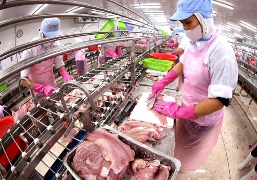 Việt Nam steps up export to achieve US$550-billion target