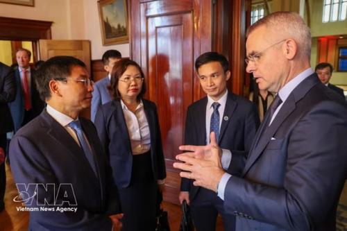 Netherlands ready to support Việt Nam in deeper integration into global financial markets