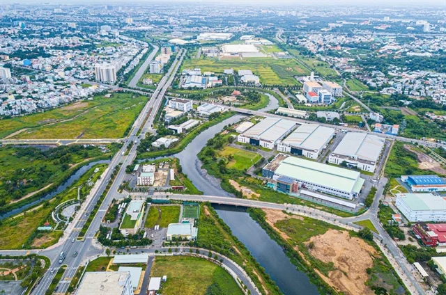 Vietnam’s FDI surges as digital technology investment grows, HCMC takes lead