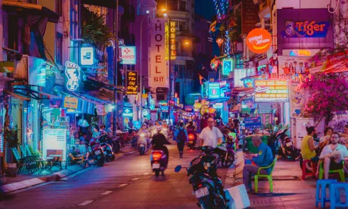 HCMC hotel tariffs soar by 20% in Q2