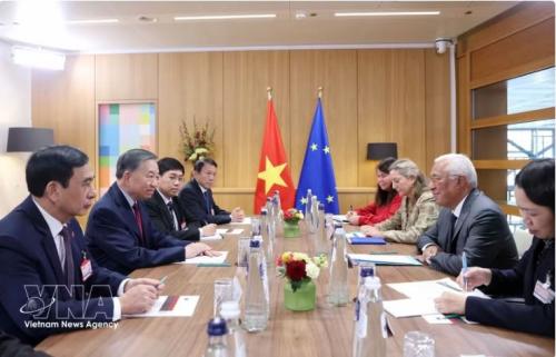 Top Vietnamese leader holds talks with European Council President